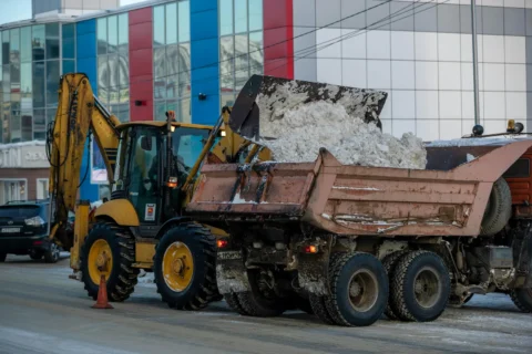 колісний екскаватор komatsu