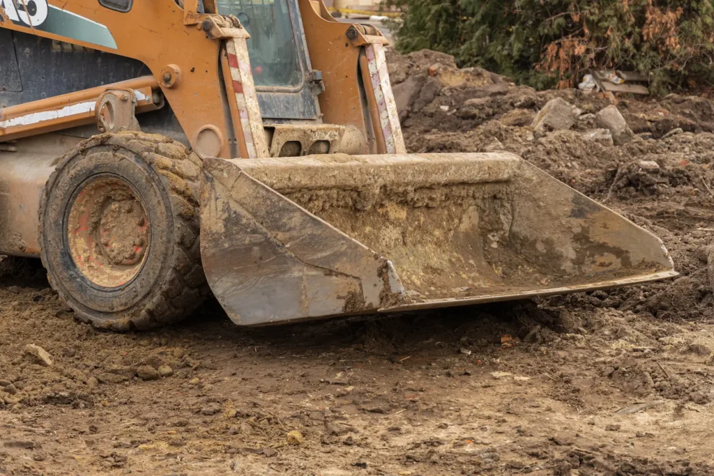 лопата Manitou