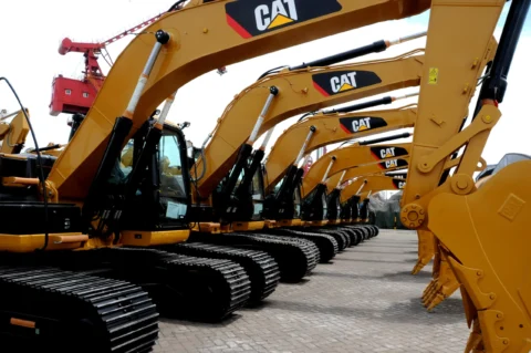 Хто виробляє екскаватори Cat? Історія бренду Caterpillar