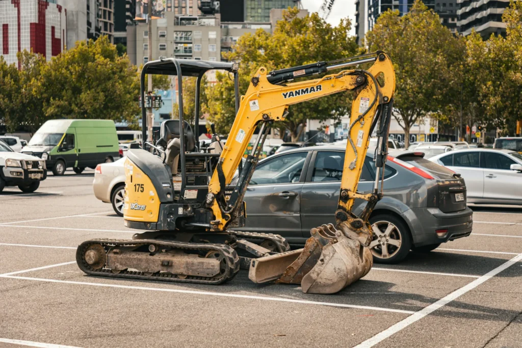 Міні-екскаватори Yanmar – надійні машини для точних будівельних робіт