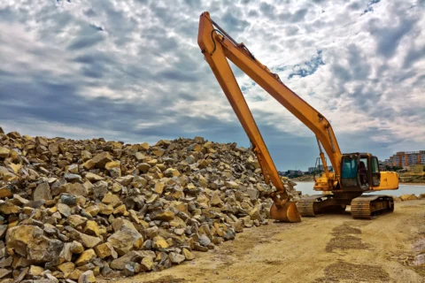 гусеничний екскаватор