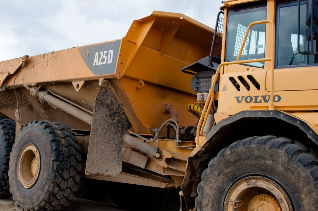 вантажівка Volvo